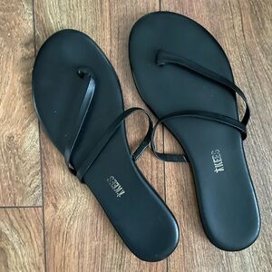 Tkees Cross Black Sandal